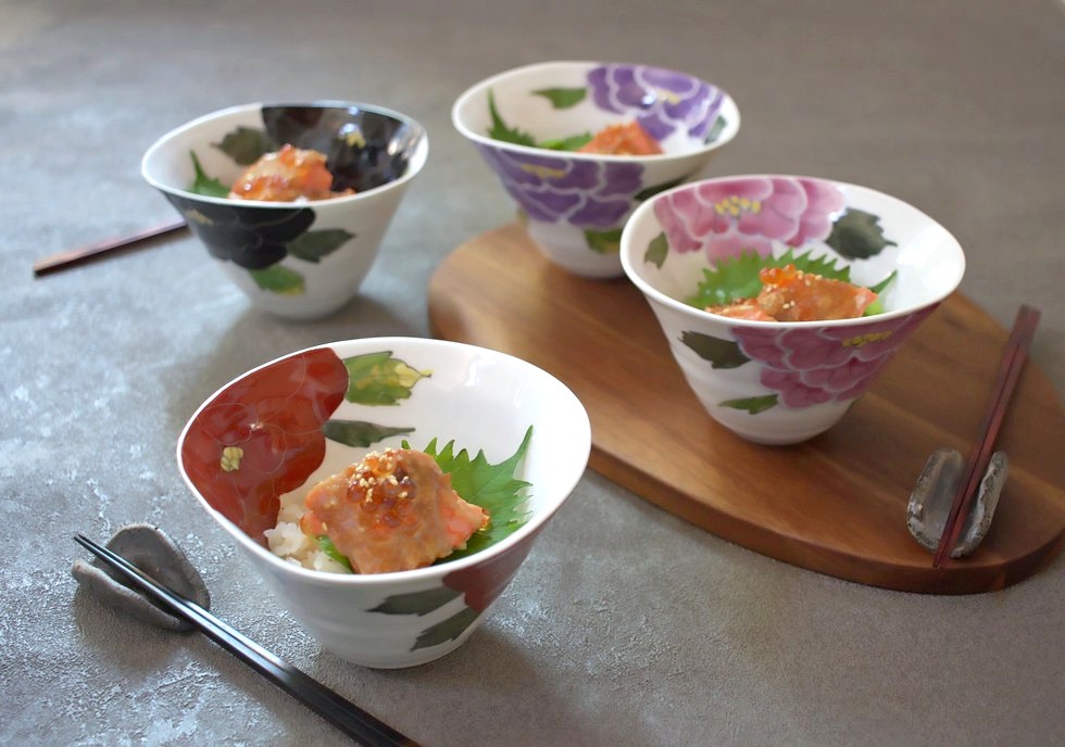 Taizan Porcelain bowls